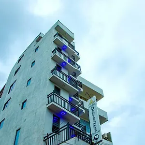 Opulence コロンボ